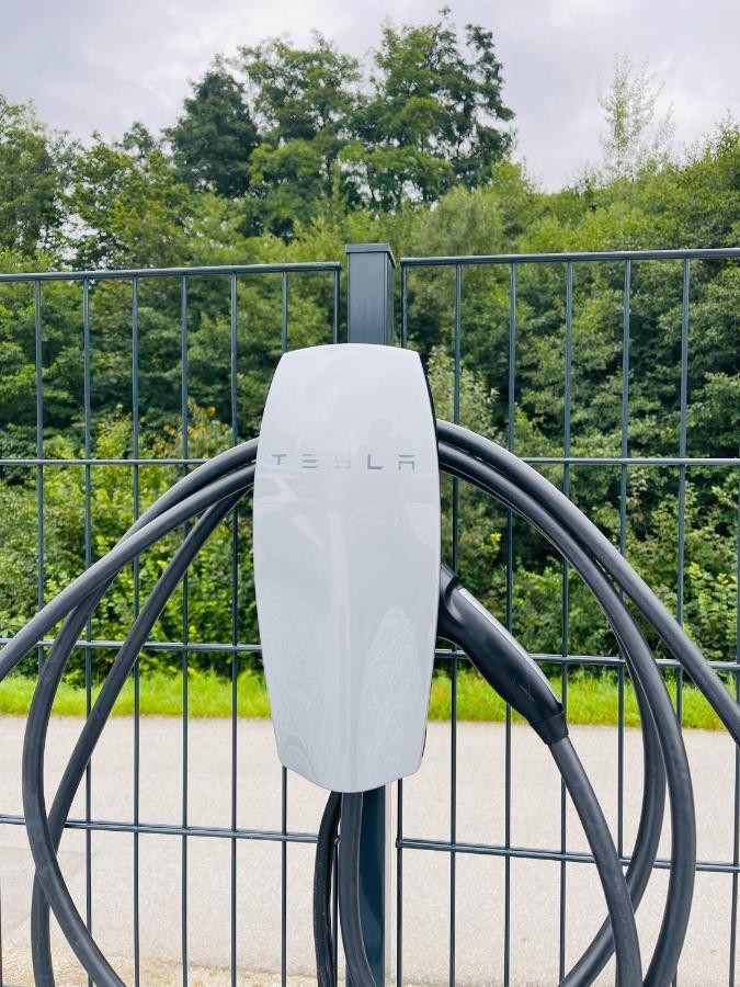 Voralpen Lodge - Ferienhaus Mit Gym & Wellnessbereich Traisen Eksteriør bilde