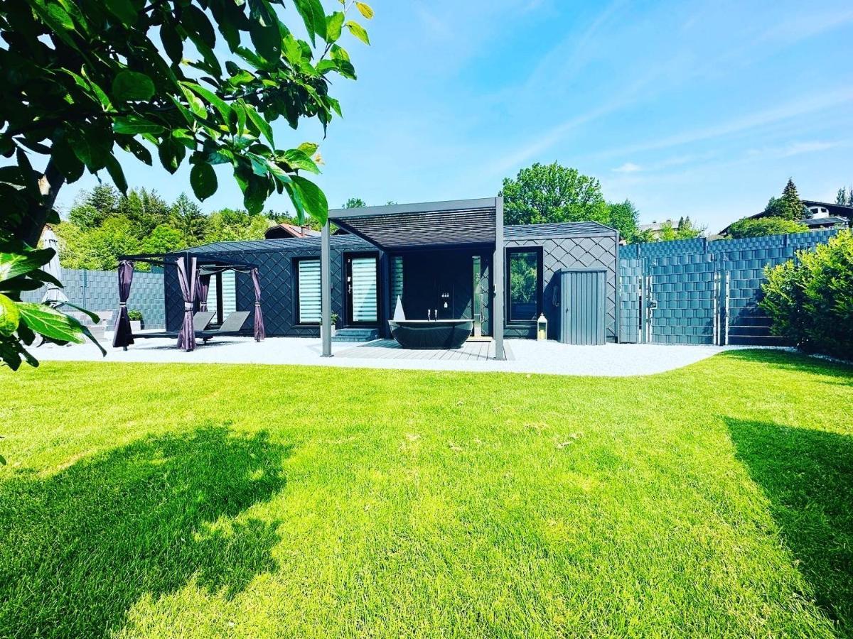 Voralpen Lodge - Ferienhaus Mit Gym & Wellnessbereich Traisen Eksteriør bilde