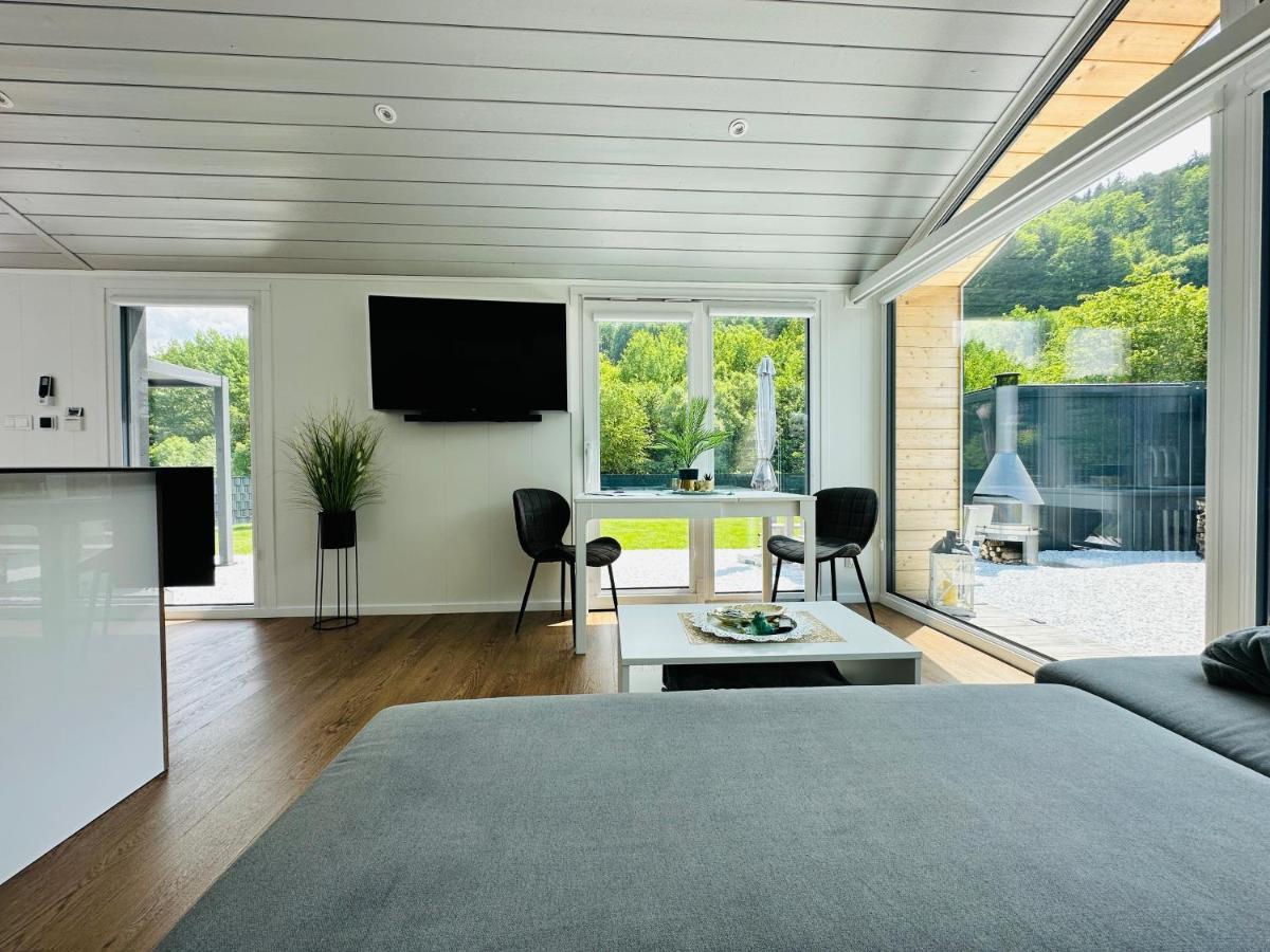 Voralpen Lodge - Ferienhaus Mit Gym & Wellnessbereich Traisen Eksteriør bilde